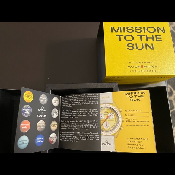 OMEGA x Swatch Speedmaster Moonswatch Sun Yellow Men's Watch - SO33J100 - Picture 3 of 3